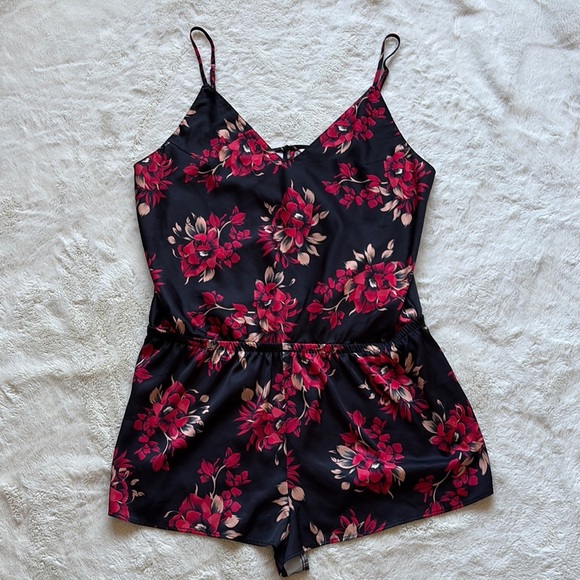 La Vie En Rose Floral Satin Romper Black Red Cami Lingerie Sleepwear XL - Picture 1 of 6